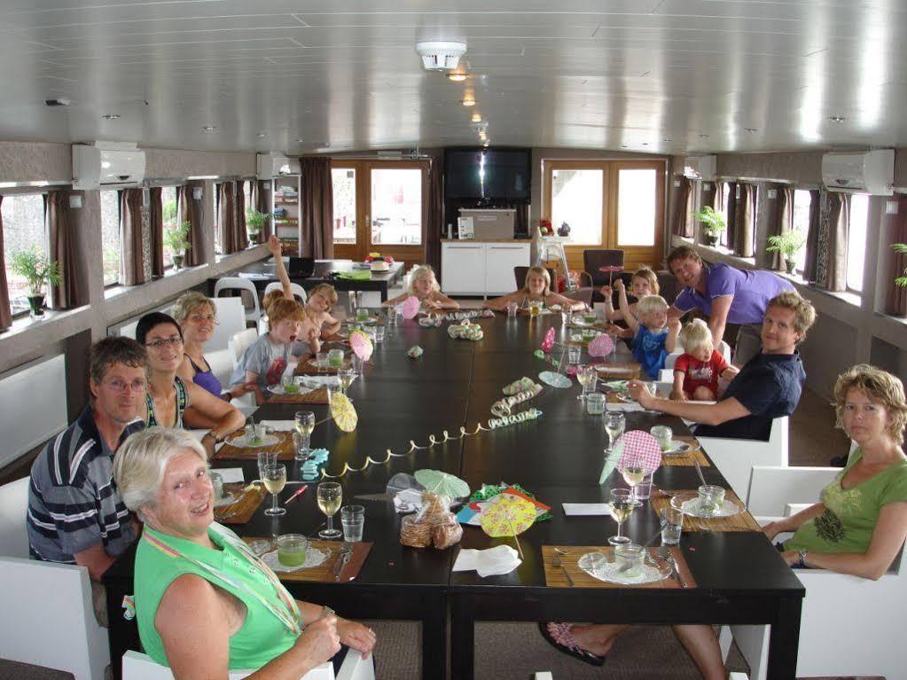 Botel Ophoven Kinrooi Extérieur photo