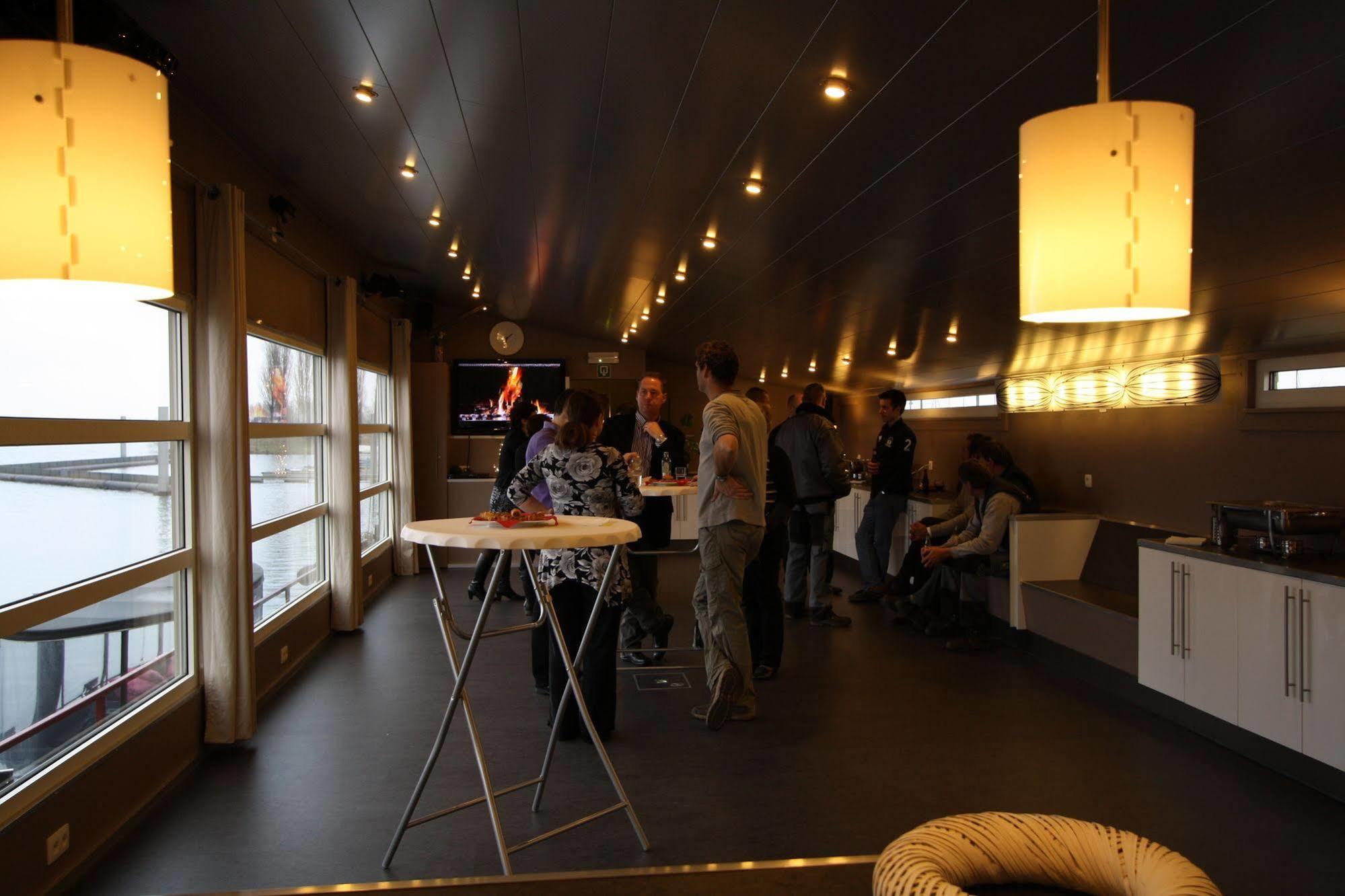 Botel Ophoven Kinrooi Extérieur photo